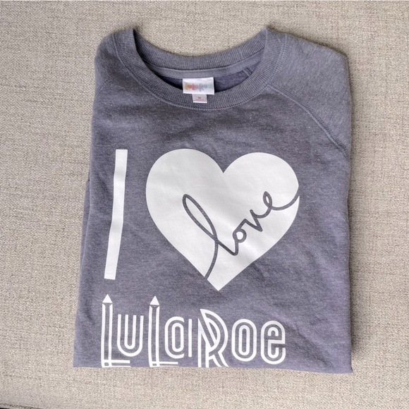 LuLaRoe lightweight short sleeve sweater - Picture 9 of 10